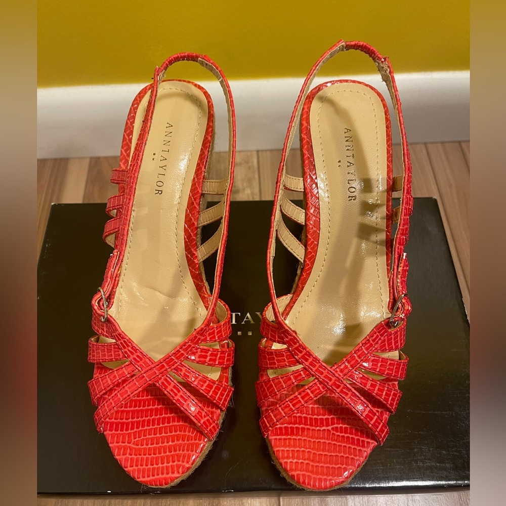 Ann Taylor espadrilles